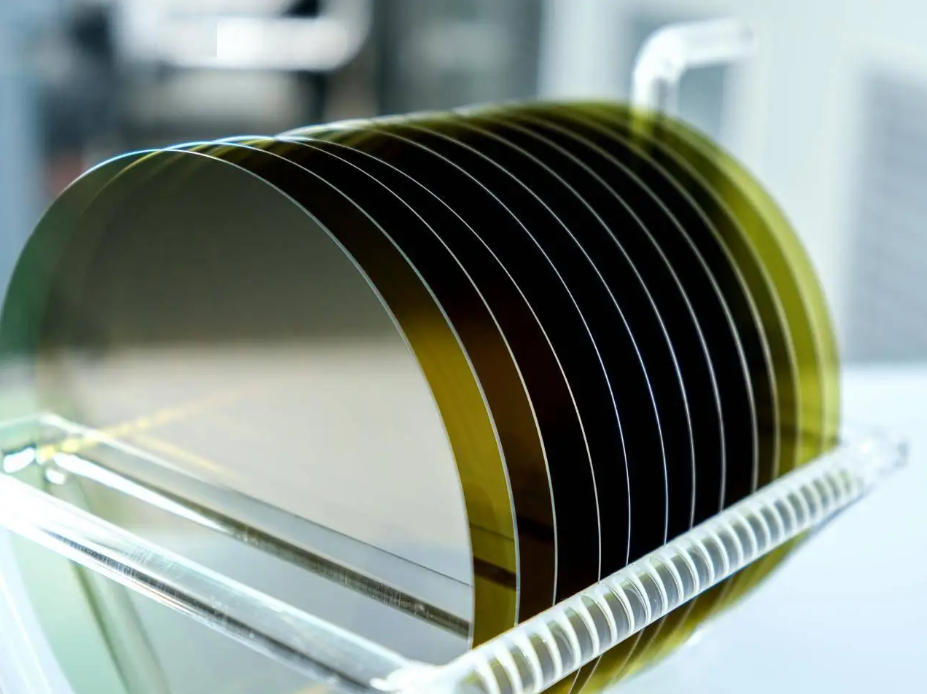 The application of silicon carbide in the field of new energy vehicles