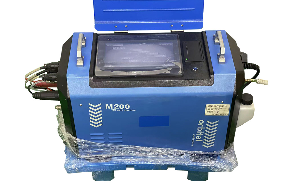Automatic welding machine Automatic welding machine