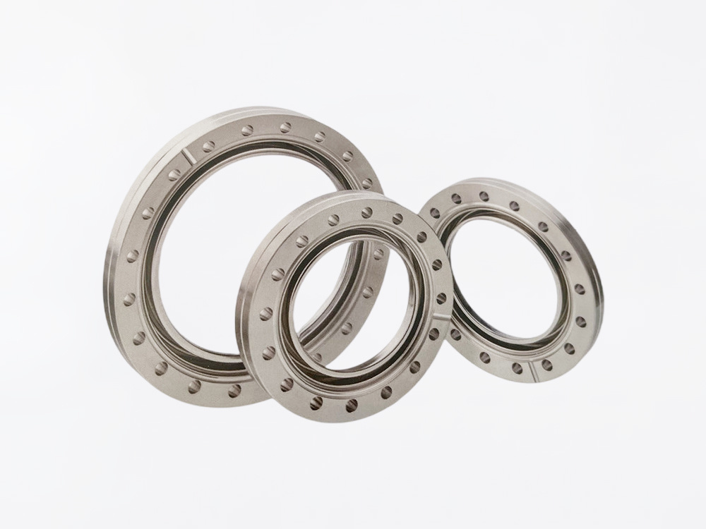 Vacuum flange