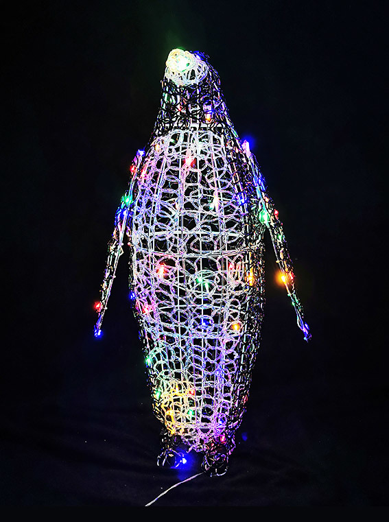Acryl-Pinguin