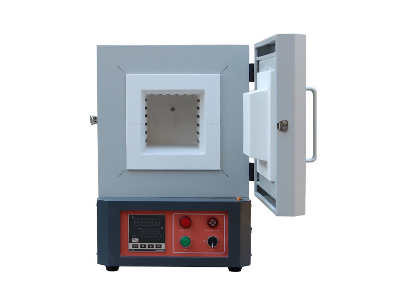 1200°C 12L Box Type Resistance Muffle Furnace With Chimney