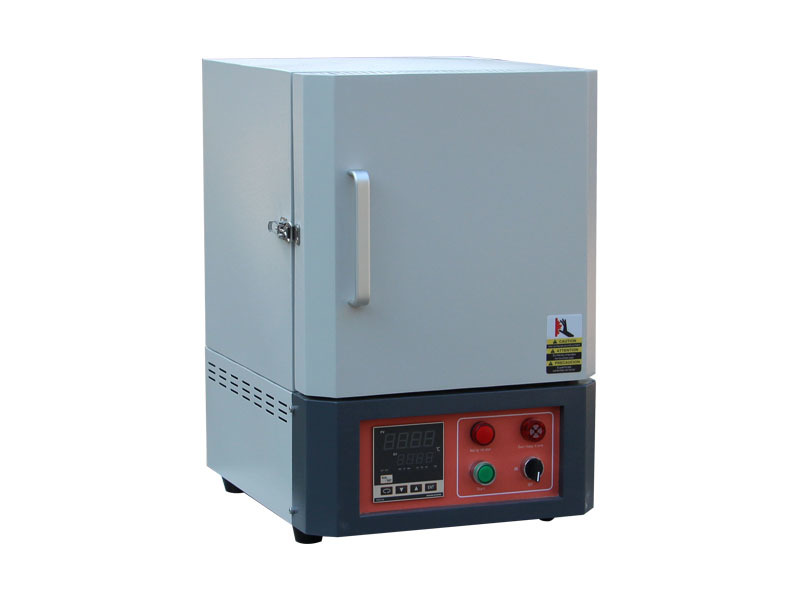 1200°C 12L Box Type Resistance Muffle Furnace With Chimney