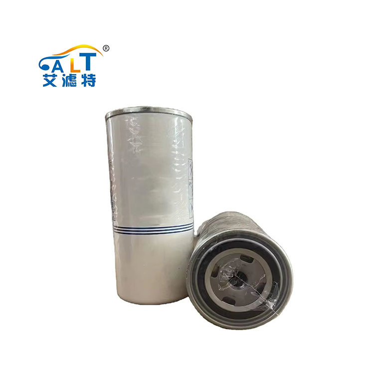 Engine component fuel filter 20805349 WK962/7 8193841 used for replacing the fuel filter of excavators EC160C, EC210B, EC240B