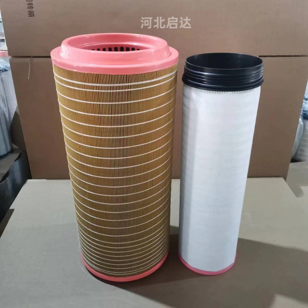 厂家直销空气滤清器 C281440 592319514