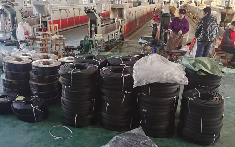 The role of silicone sealing strip