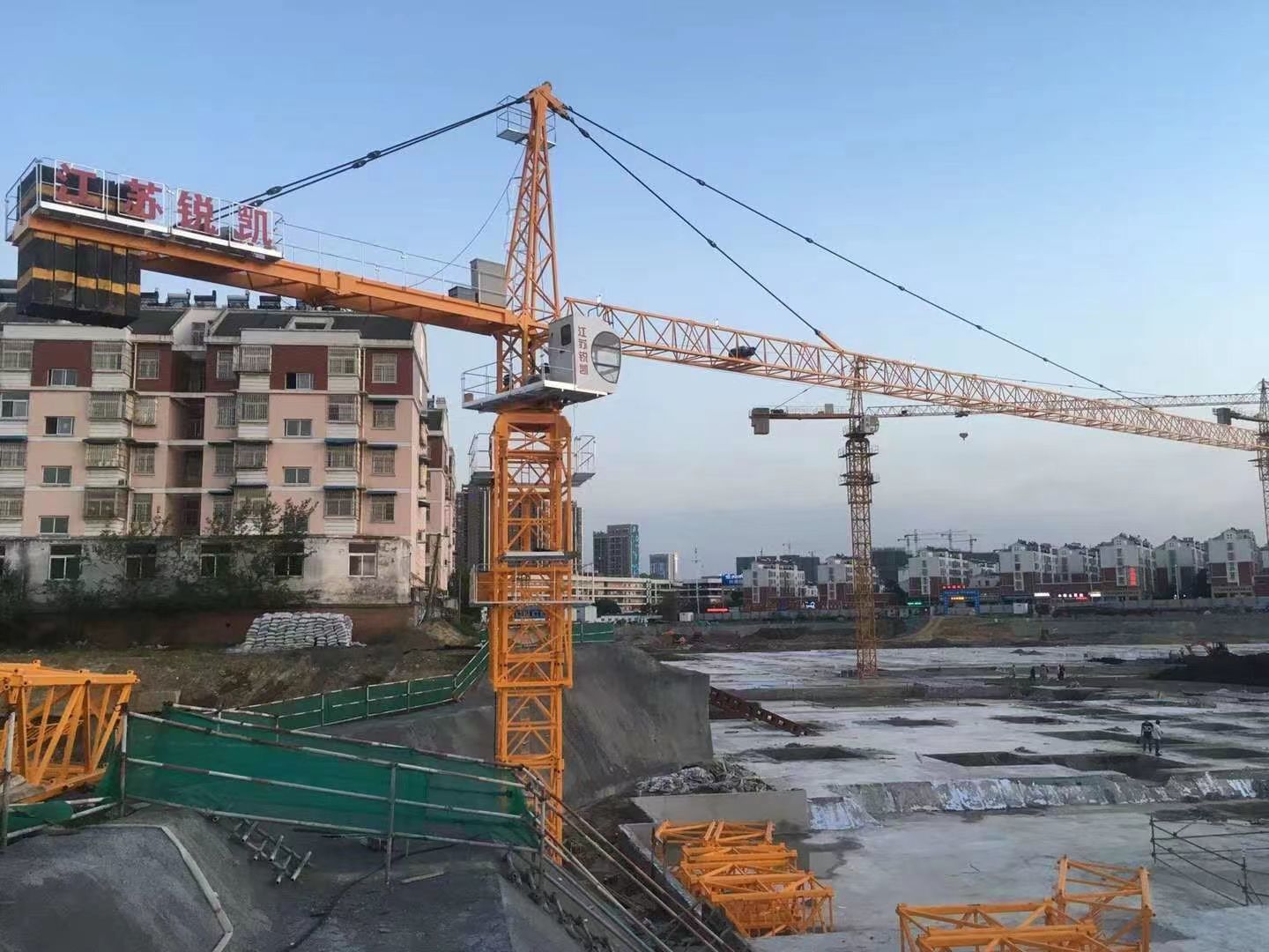 TC6018-8T Topkit Tower Crane