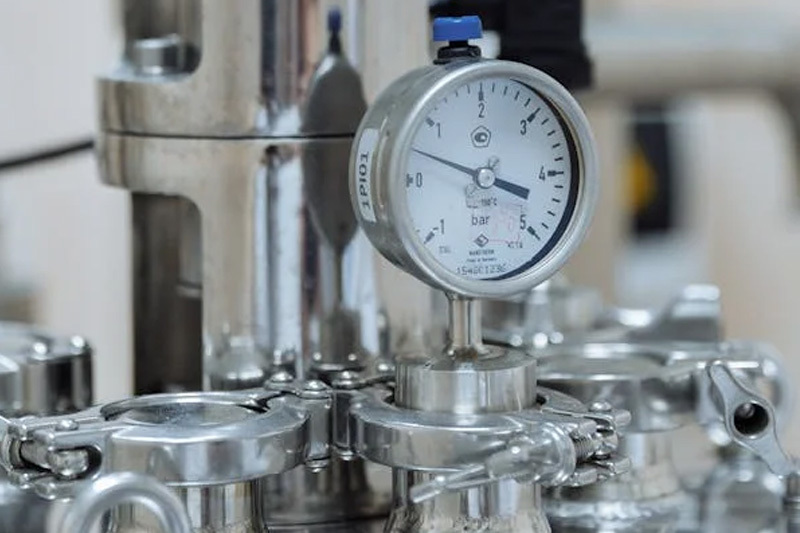 Gate valve is a commonly used pipeline valve