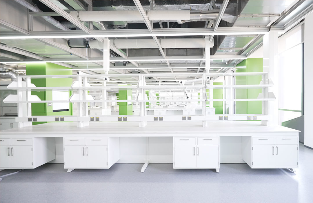 University Laboratory Construction: Building a Cutting-Edge Base for Cultivating Innovative Talents