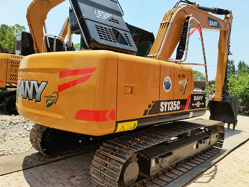 SANY SY135C