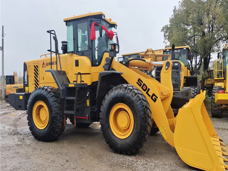 SDLG 956L