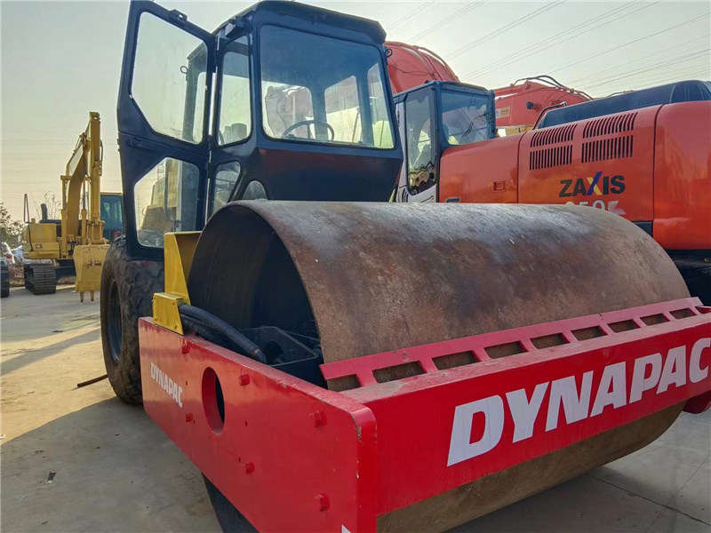 DYNAPAC CC3800