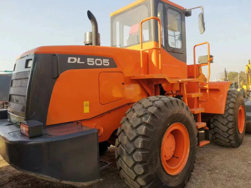 DOOSAN DL505
