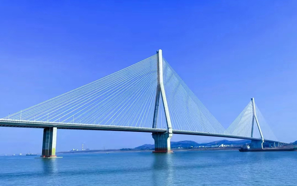 安徽路桥济洛西高速跨黄河桥项目