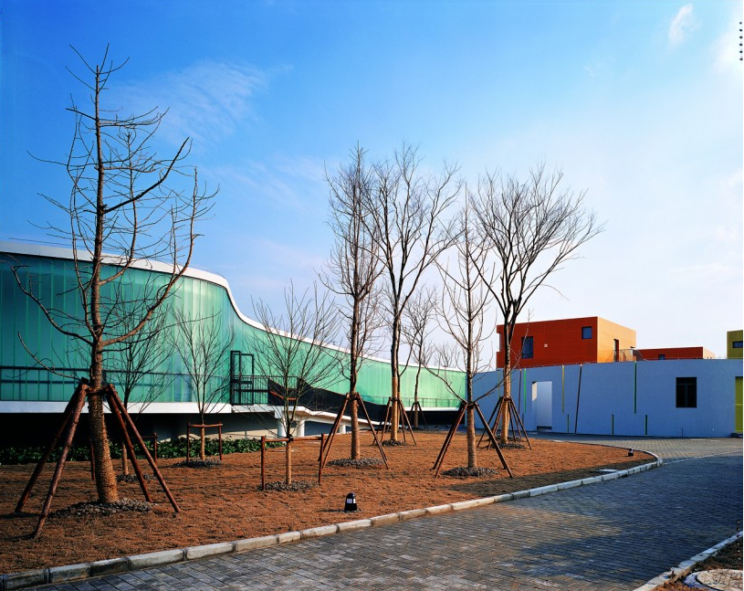 華德設(shè)計(jì):農(nóng)村幼兒園設(shè)計(jì)裝修之打造農(nóng)村特色幼兒園