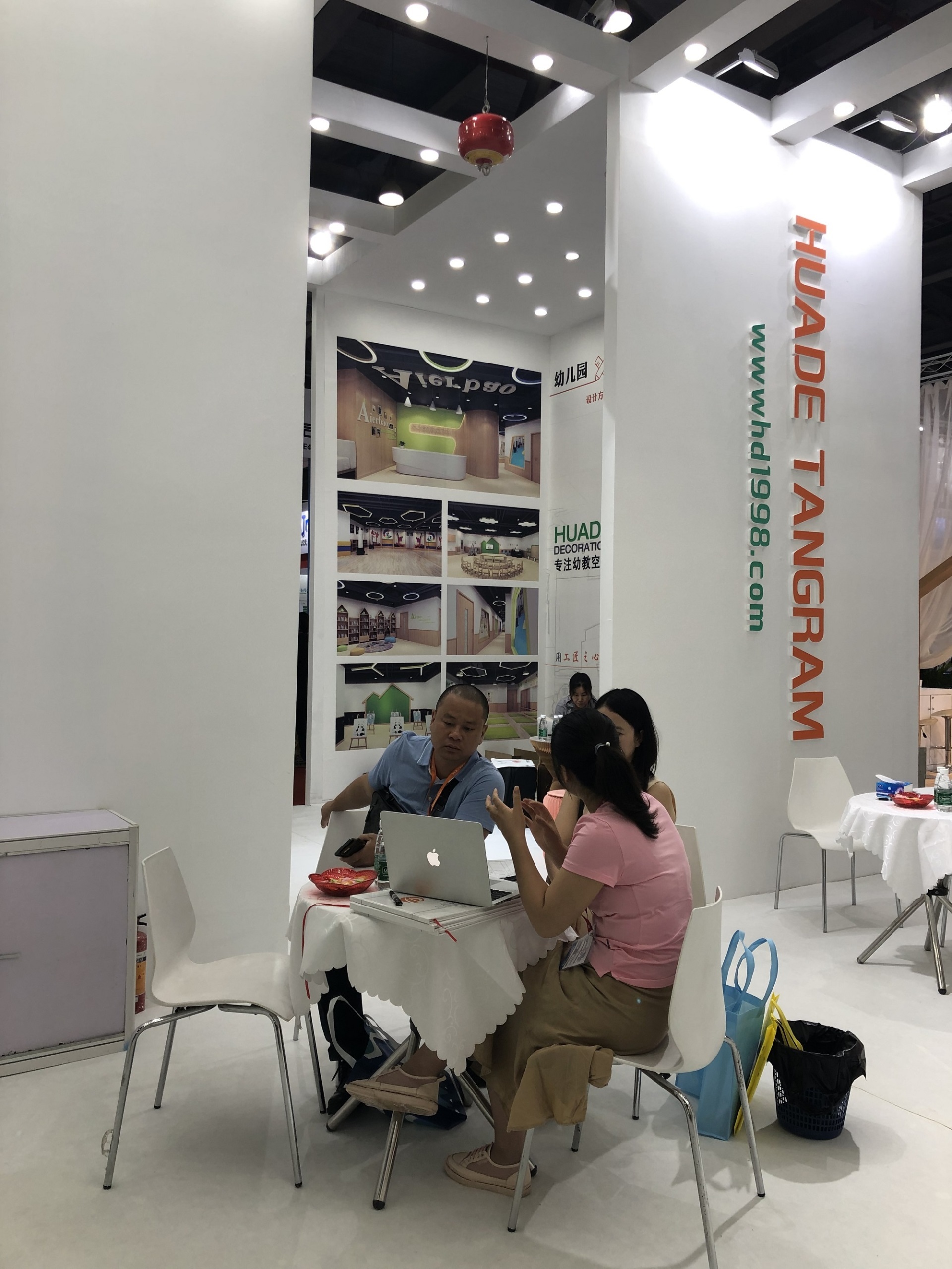 華德七巧設(shè)計“2019年華南幼教展會”完美收官！