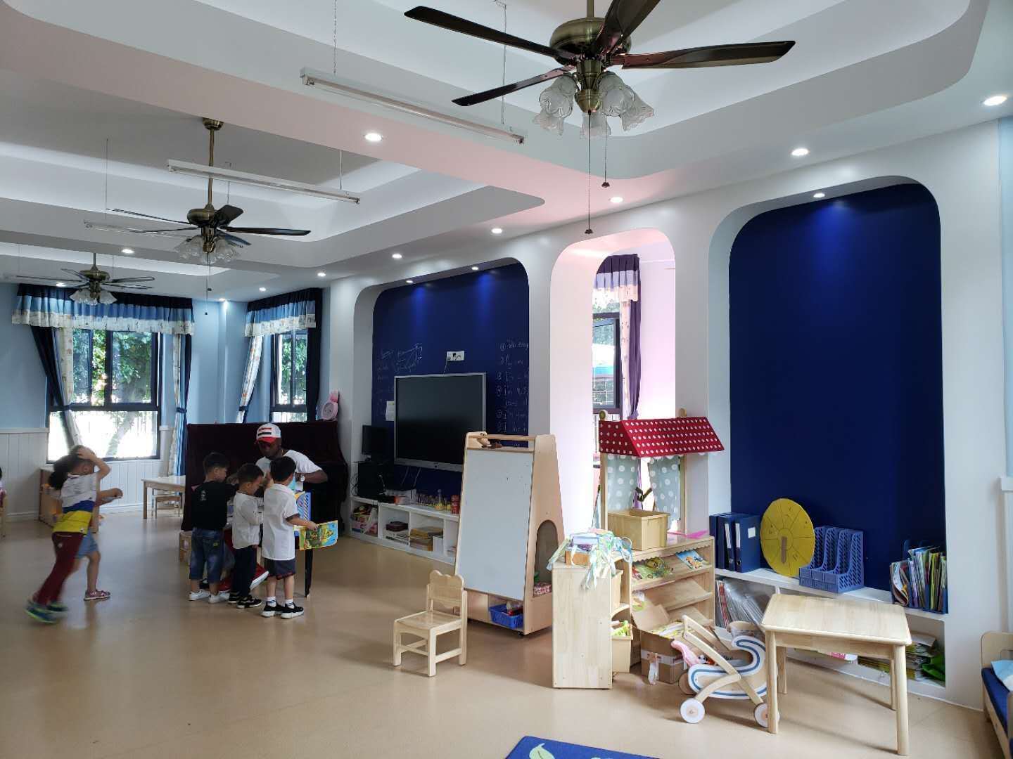 幼兒園裝修設(shè)計(jì)效果圖案例