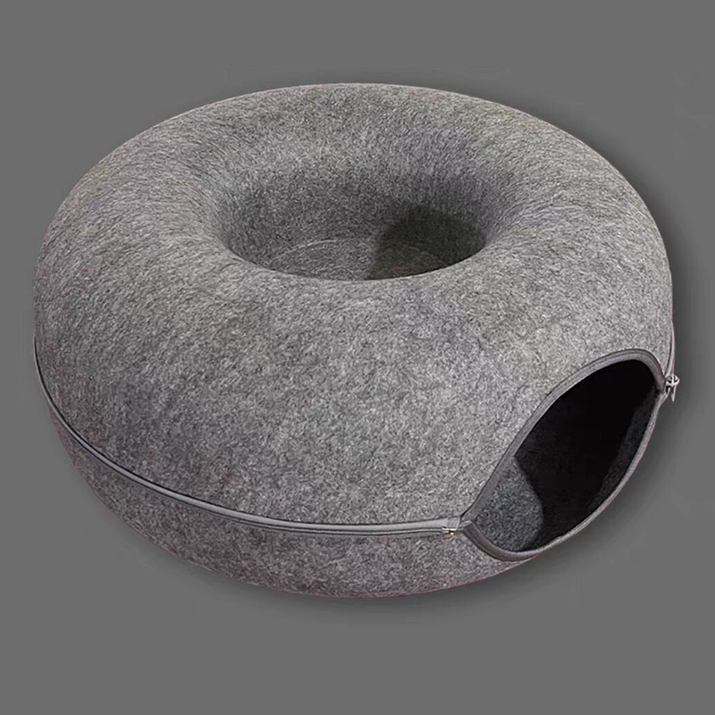 Felt cat nest
