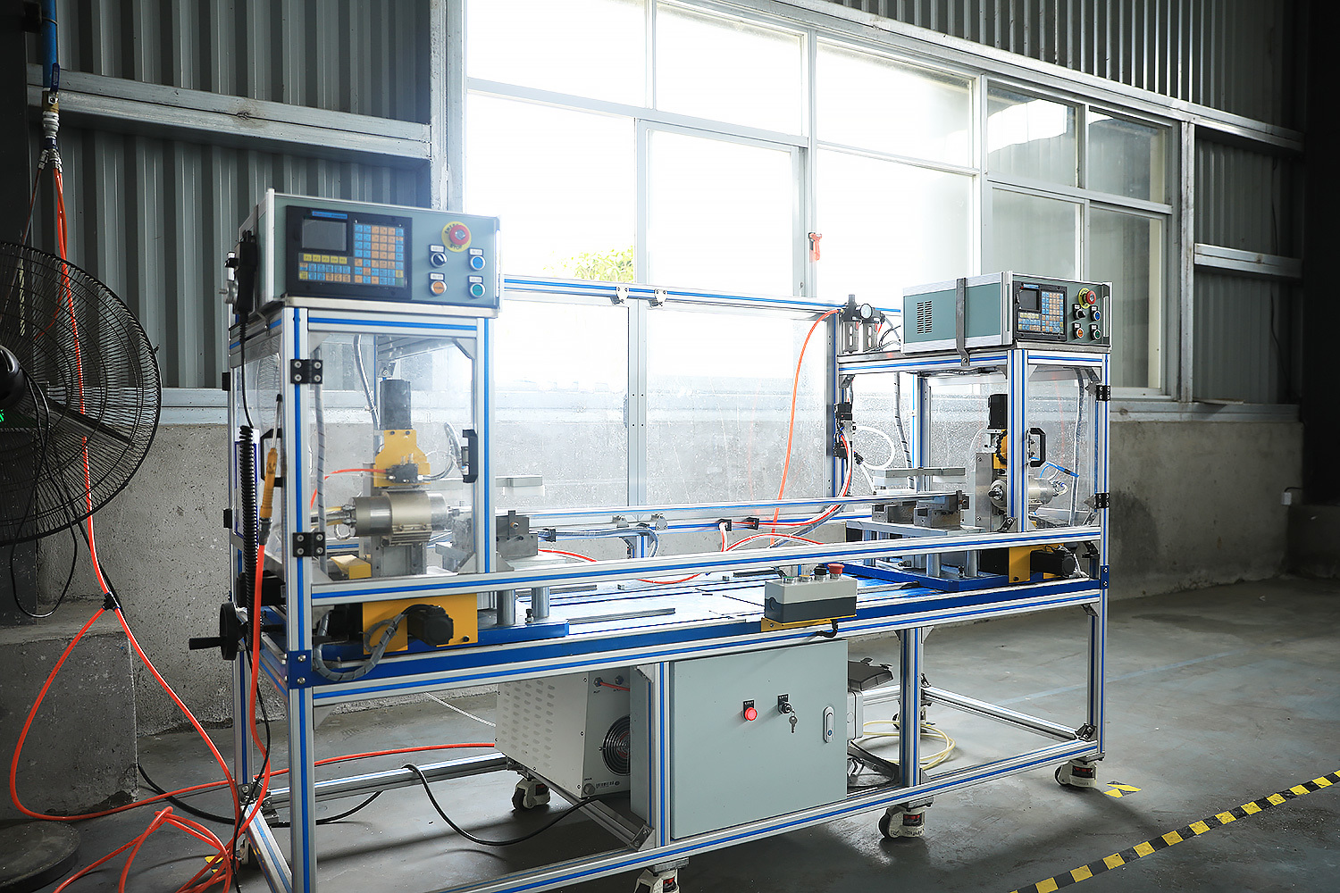 Double-head CNC chamfered machine