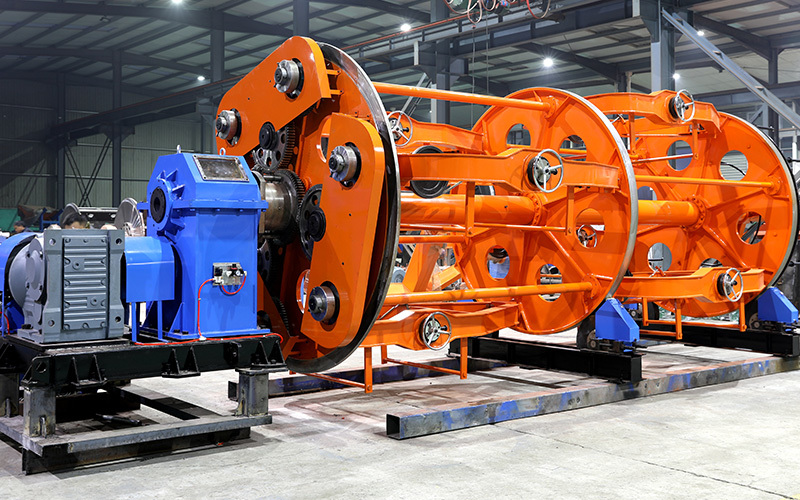 Steel Wire Armouring machine