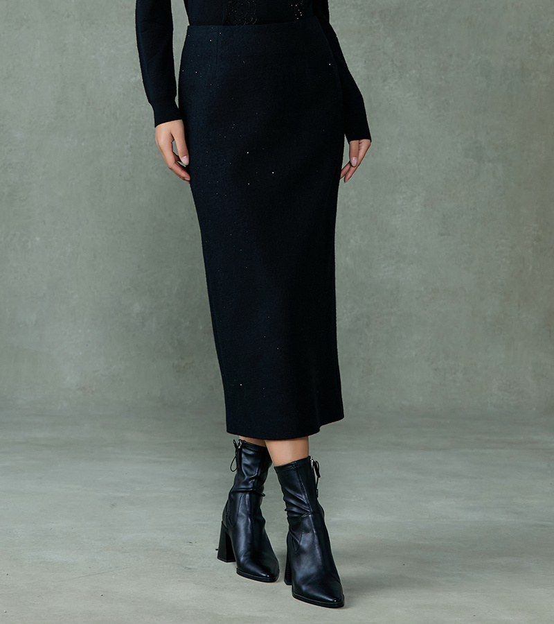 2024 Autumn/Winter New Product Elegant Series Elegant Luxury Long H-shaped Half length Skirt