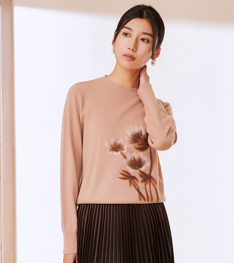 2023 Autumn and Winter New Elegant Series Simple Round Neck Tie-flower Wool Sweater