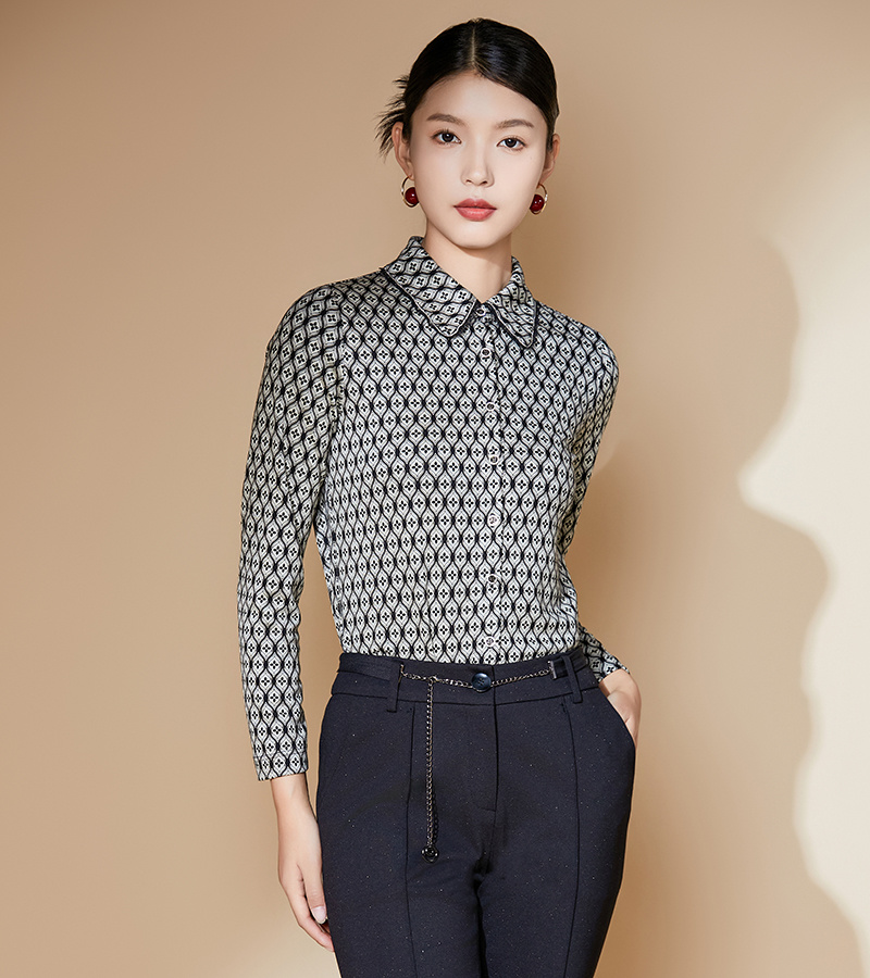 2024 Autumn/Winter New Elegant Collection Simple Commuting Elastic Grid Printed Top