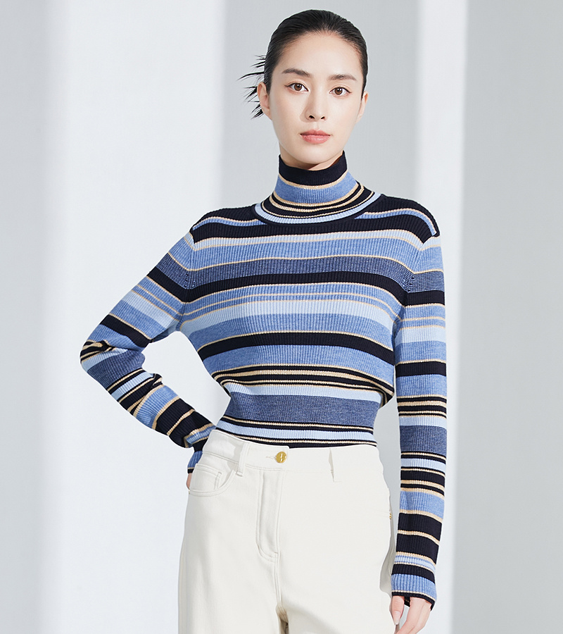 2023 Autumn and Winter New Casual Series Niche Classic Striped Contrast Pullover