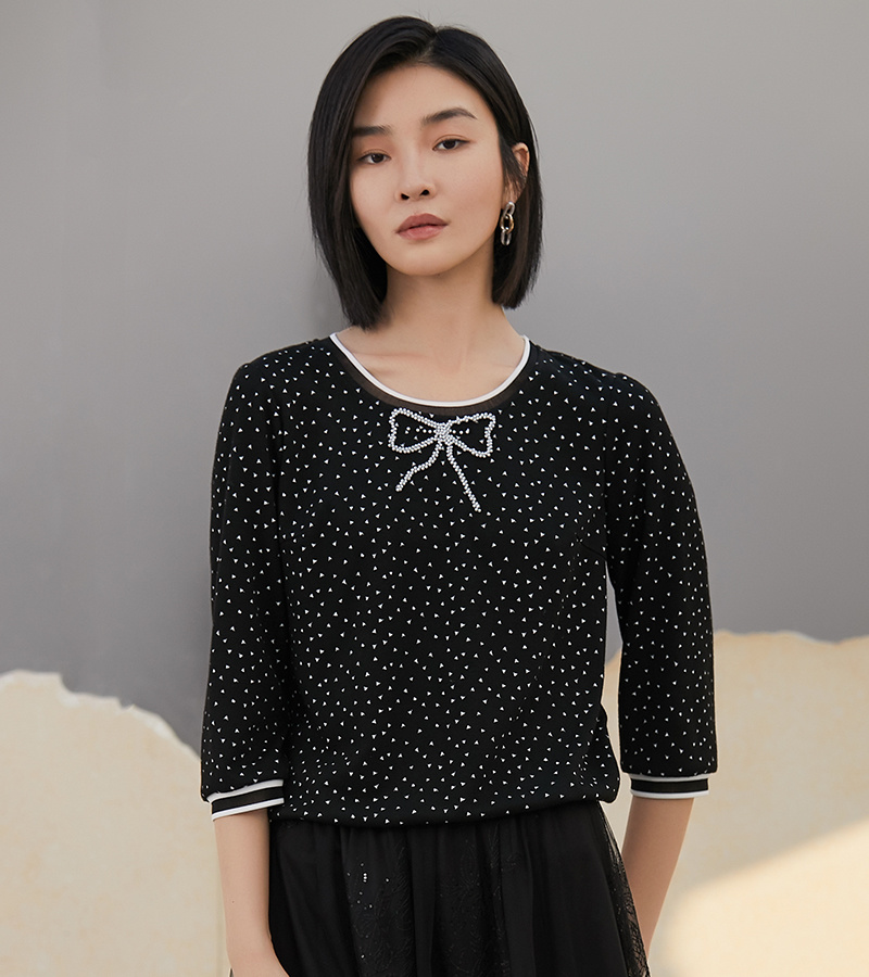 Autumn 2022 New Elegant Series Simple Floral Crewneck Slim Sweater