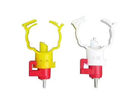 Adjustable valve door type drinking fountain