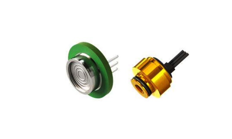 Onboard oil-filled pressure sensor module