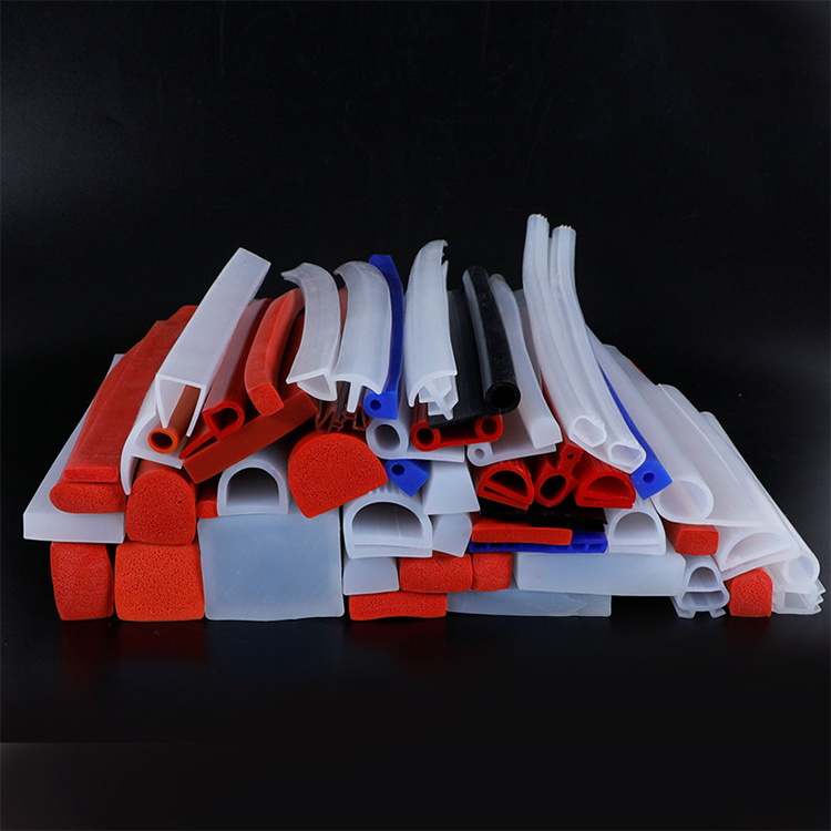 Silicone foam sealing strip