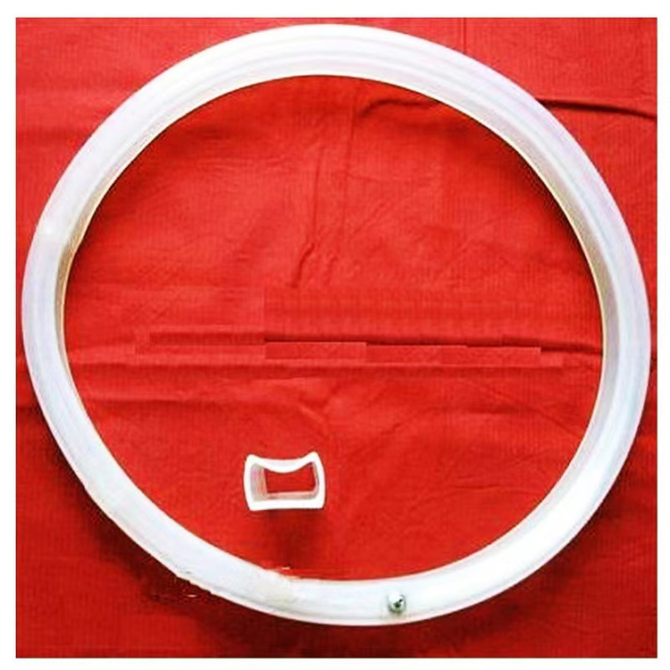Inflatable sealing ring