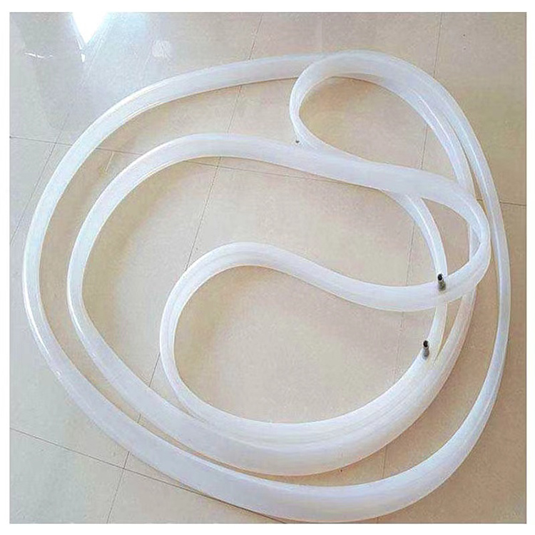 Inflatable sealing ring