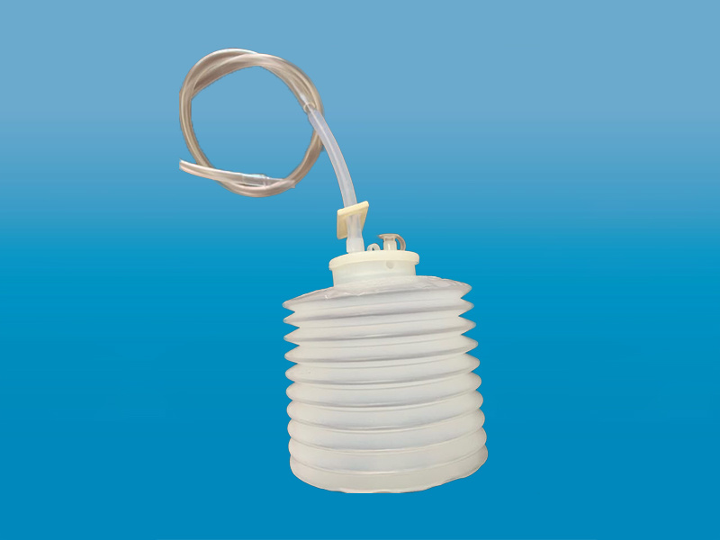 Disposable drainage bottle