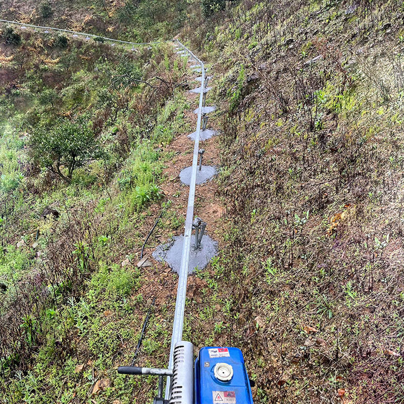 自走式果園軌道運(yùn)輸機(jī)（軌道式運(yùn)輸機(jī)）