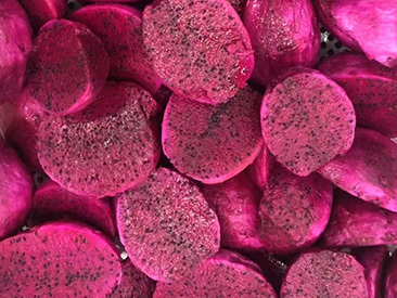Quick-frozen dragon fruit   IQF dragon fruits Halves