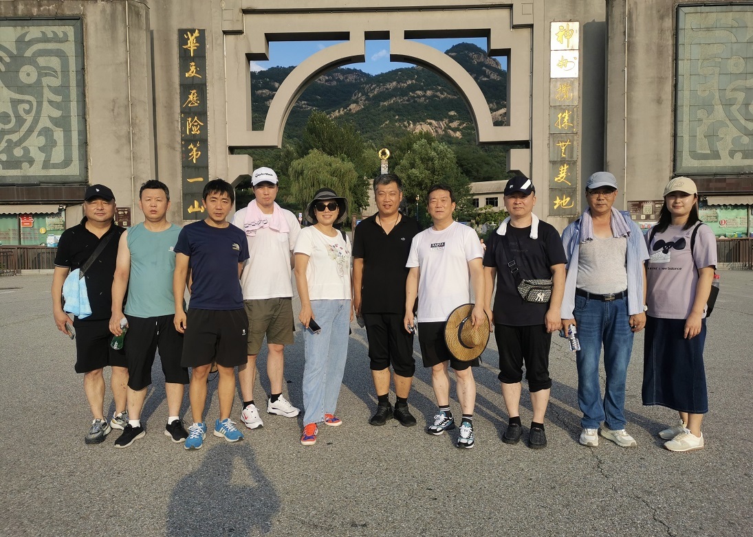 The journey of Dalian Sakabe business team in Phoenix Mountain