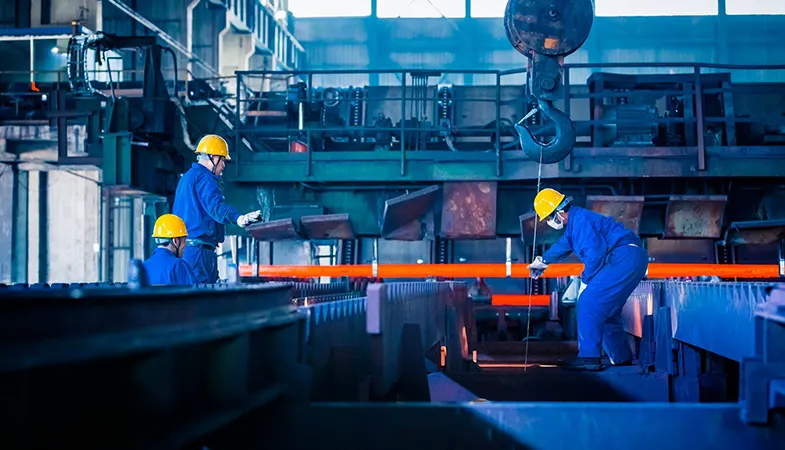 What is the production process of stainless steel plates?