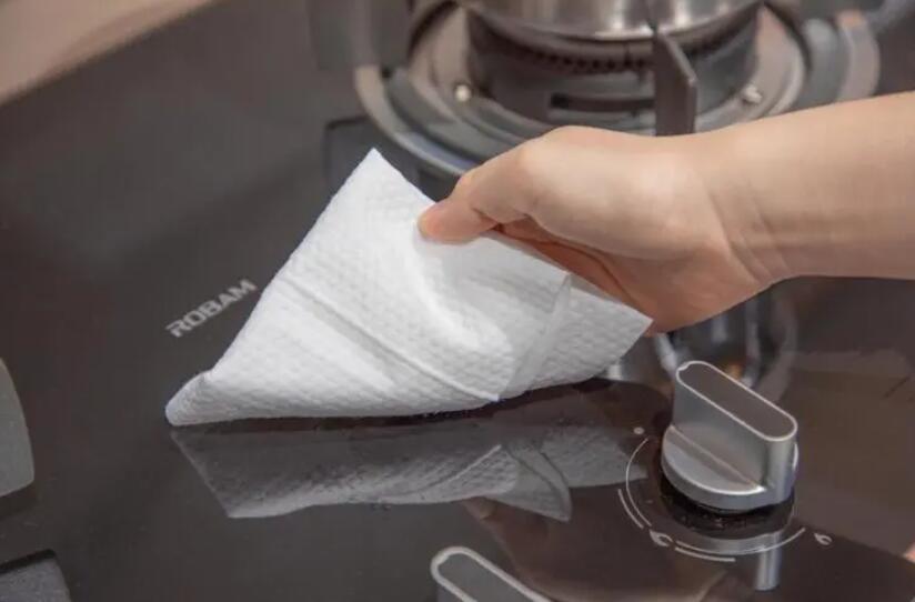 Kitchen wipes: Eco-friendly, efficient and healthy, can we find the perfect combination?