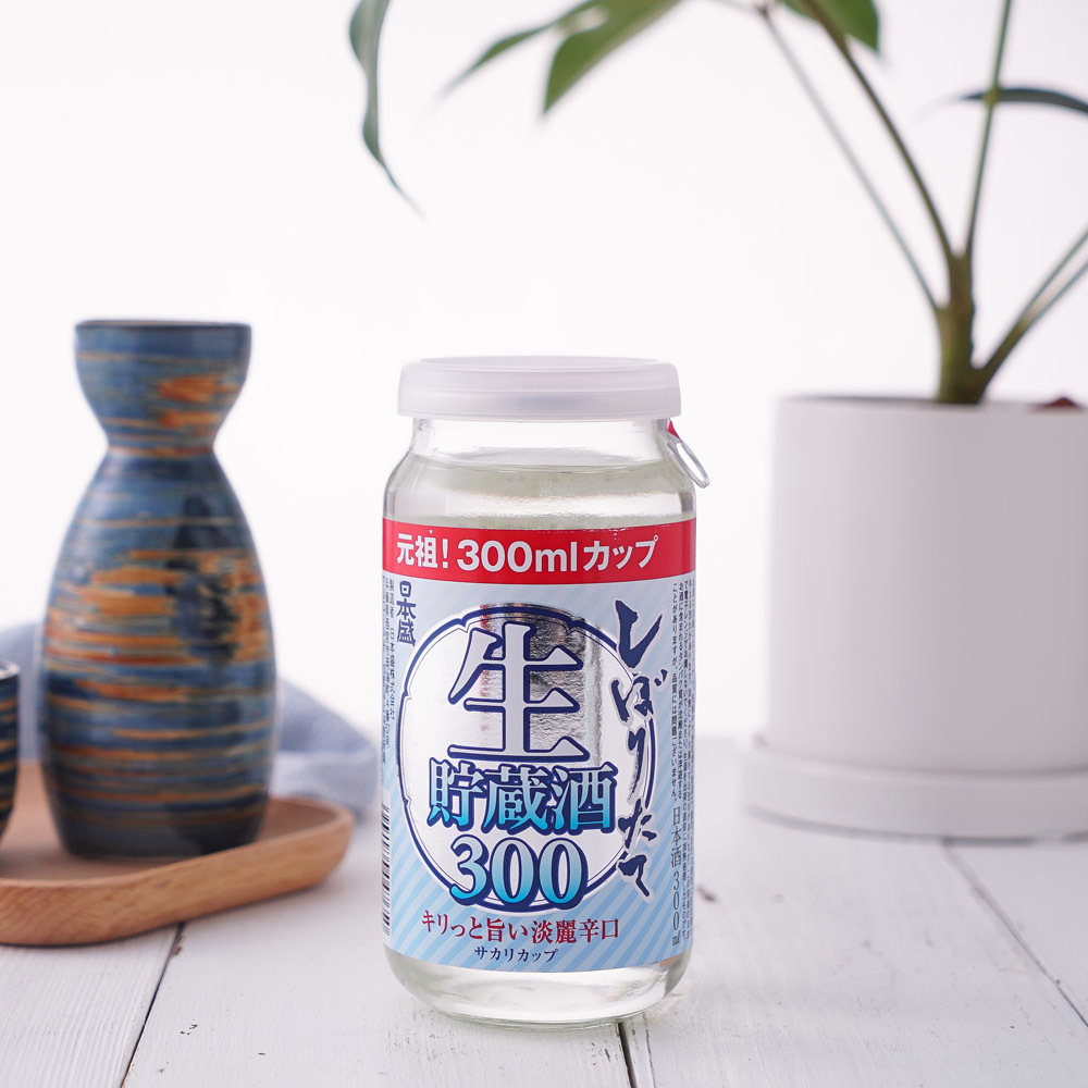 Japanese Shengsheng Storage Sake