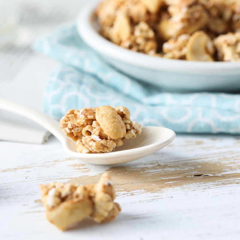 Caramel Flavor Cashew Blended Brown Rice Crisp (Stir-fried Food)