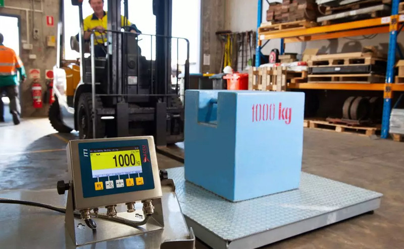 A platform scale is a type of scale used for weighing larger items or vehicles