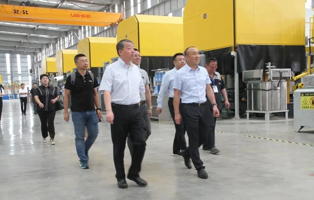 寧德時(shí)代副董事長周佳一行到寧德文達(dá)鎂鋁科技有限公司調(diào)研交流