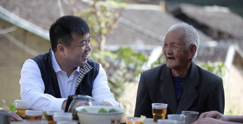 為下黨村村民送上一份關(guān)愛