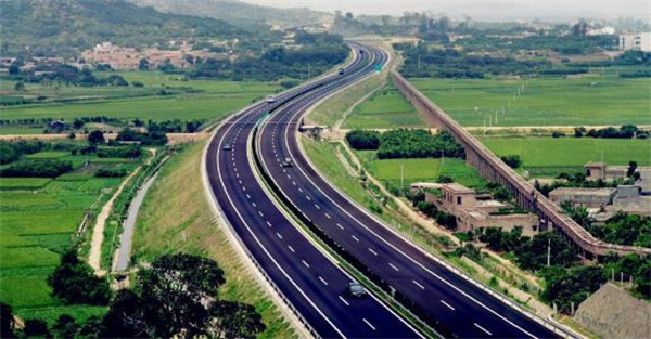 廣東江門~羅定高速公路