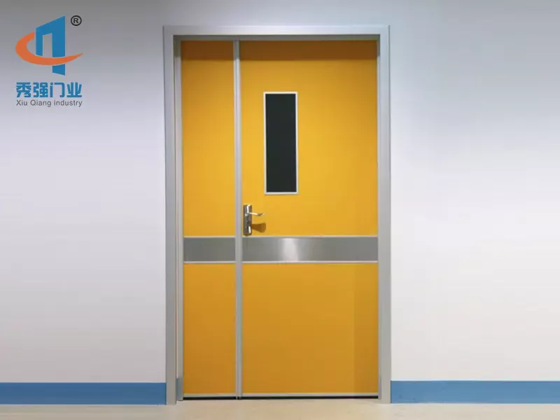 Medical cleanroom door