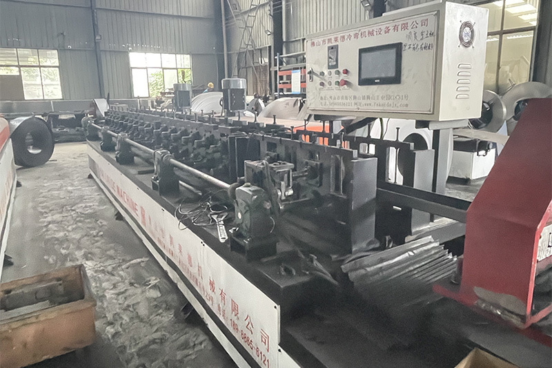 Tianyang Shelving Equipment-Shelving beam forming machine