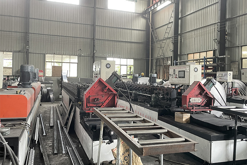 Tianyang Racking Equipment-Hugging beam cold rolling machine