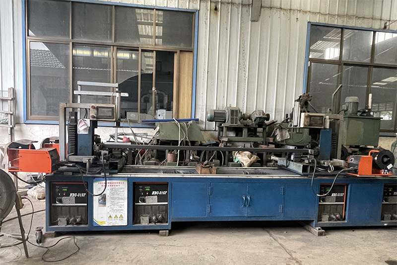 Tianyang shelf equipment-Holding beam automatic welding machine