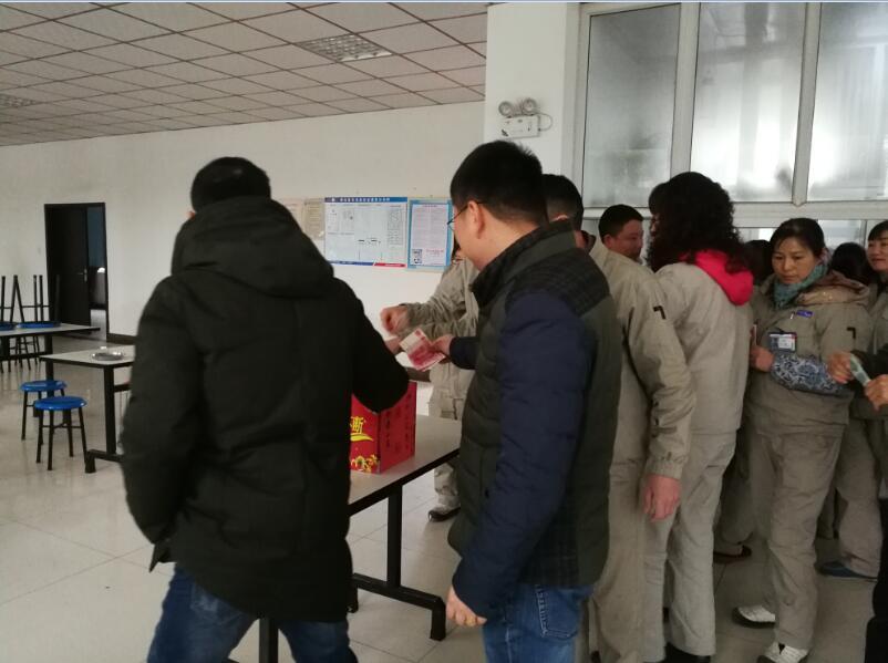 成都拓利科技為員工趙春獻愛心